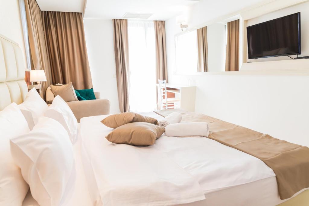 Hotel Kadmo by Aycon - 18