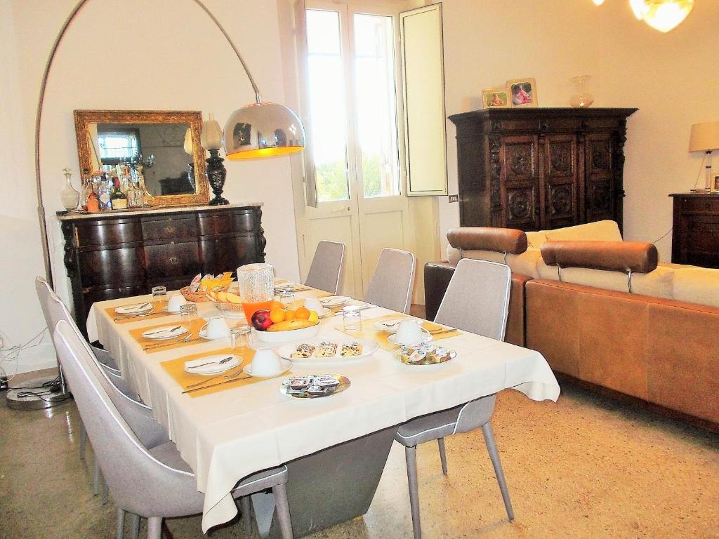 Posezení v ubytování B&B Villa I 2 Leoni