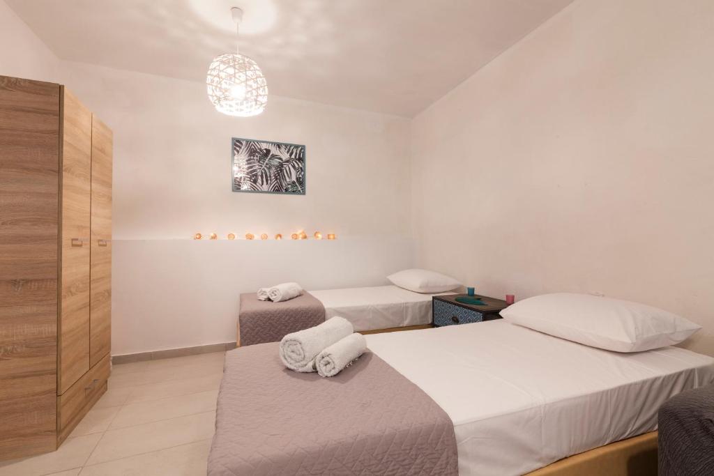 Spianada Studios by Konnect, Old Corfu Town - 4