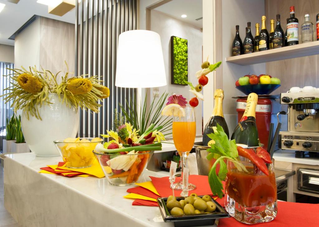 Hotel Gamma - Resim 35