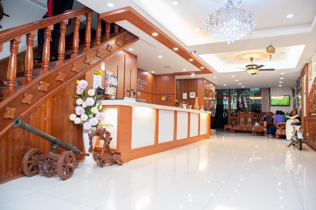 Vstupní hala nebo recepce v ubytování Wan Alyasa Hotel
