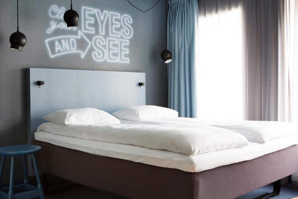 Postel nebo postele na pokoji v ubytování Comfort Hotel Karl Johan