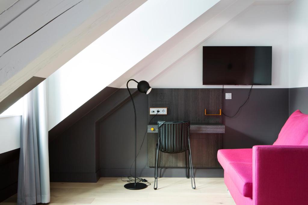 TV a/nebo společenská místnost v ubytování Comfort Hotel Karl Johan
