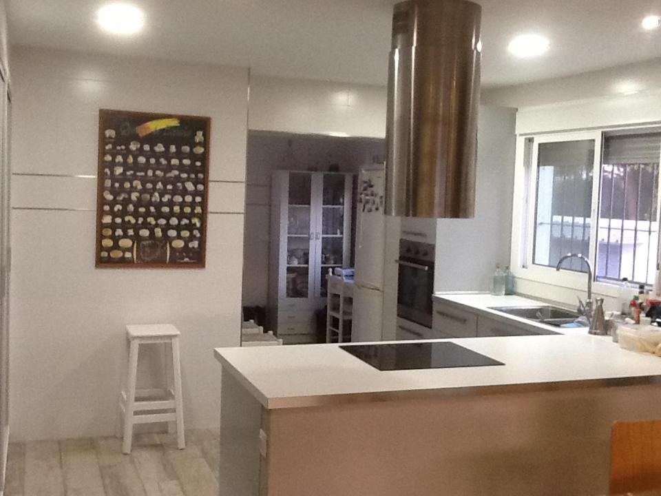 Kuchyňa alebo kuchynka v ubytovaní VILLA EN EL ROMPIDO "Entrepinos"