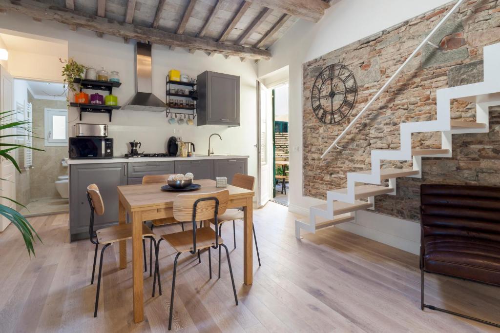 San Lorenzo with private terrace - Three-Bedroom Apartment