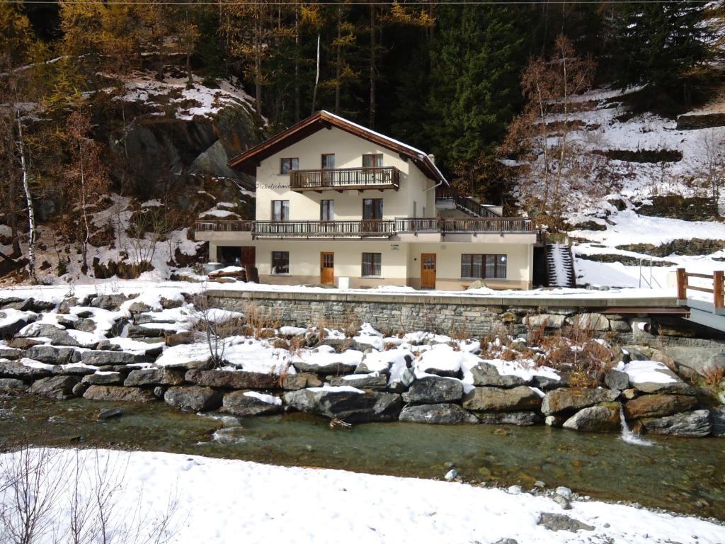 Příroda nedaleko apartmánu