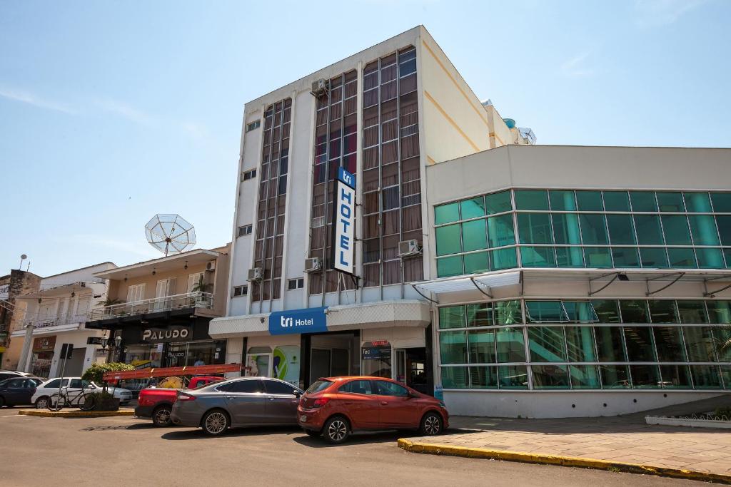  Tri Hotel Encantado
