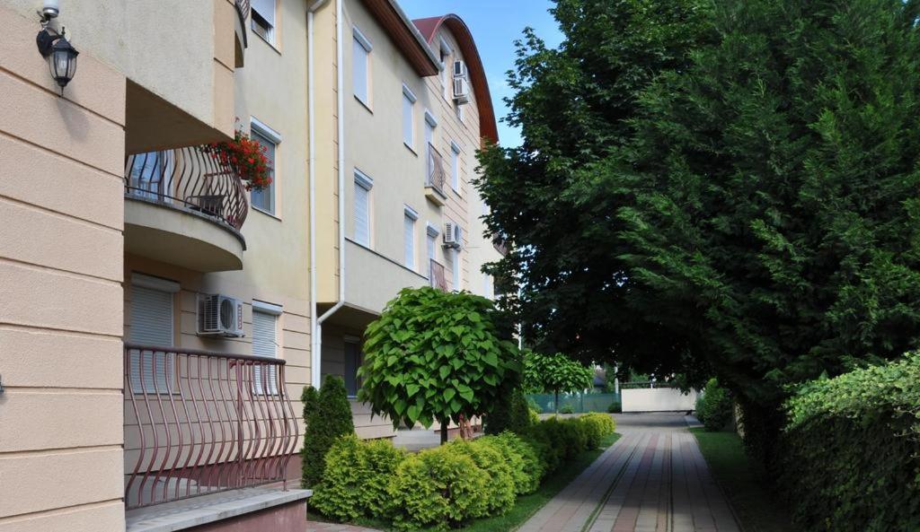 Budova, kde se apartmán nachází