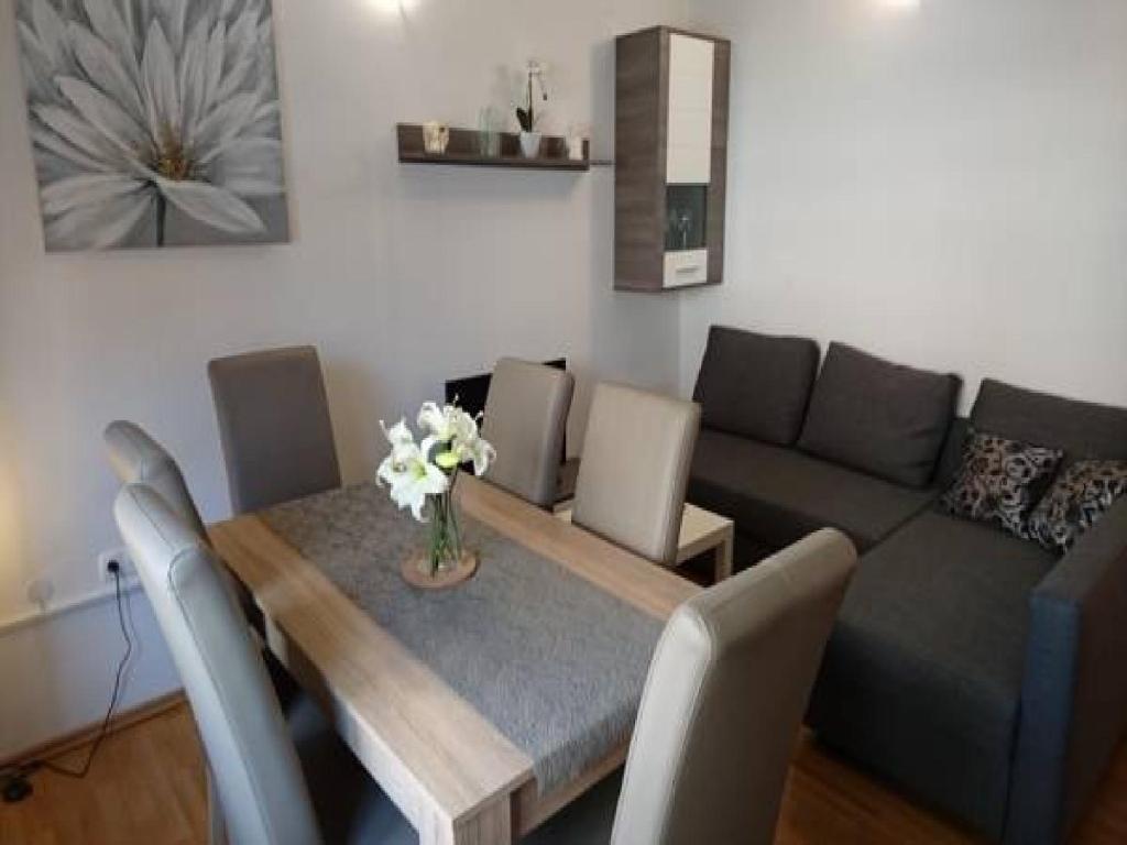 Posedenie v ubytovaní Apartments Grazia 111 - Jarun Lake