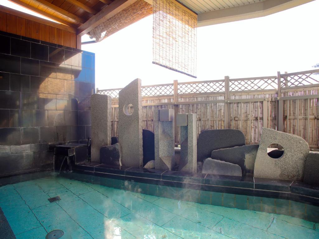 Bazén v ubytování Hotel Ravie Kawaryo nebo v jeho okolí