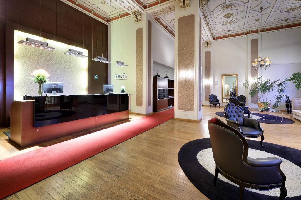 Posezení v ubytování Eurostars Park Hotel Maximilian