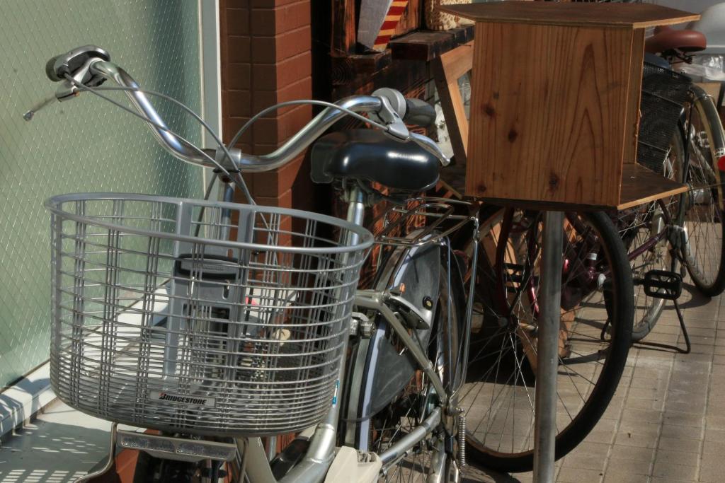 Jízda na kole v ubytování Ikkyu For Backpackers 19 nebo okolí