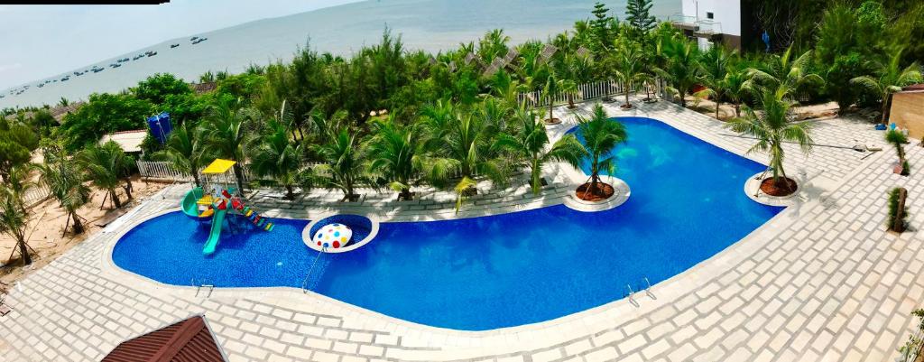 Bazén v ubytování Oceanward Hotel & Resort nebo v jeho okolí