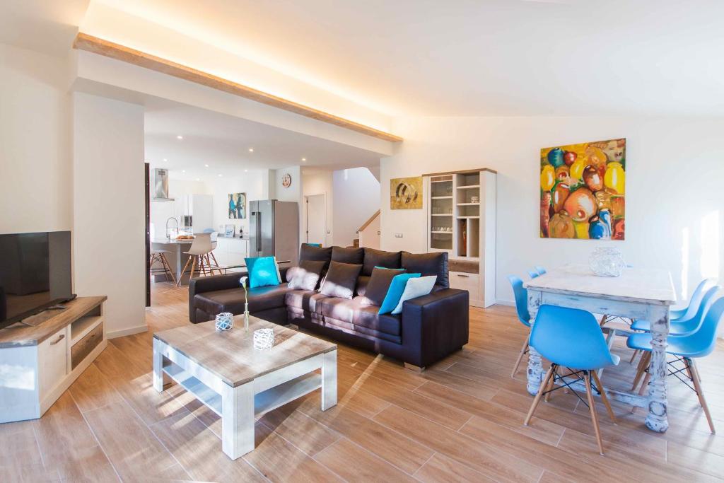 Villa Crysimo, Sa Pobla, Spain - Booking.com