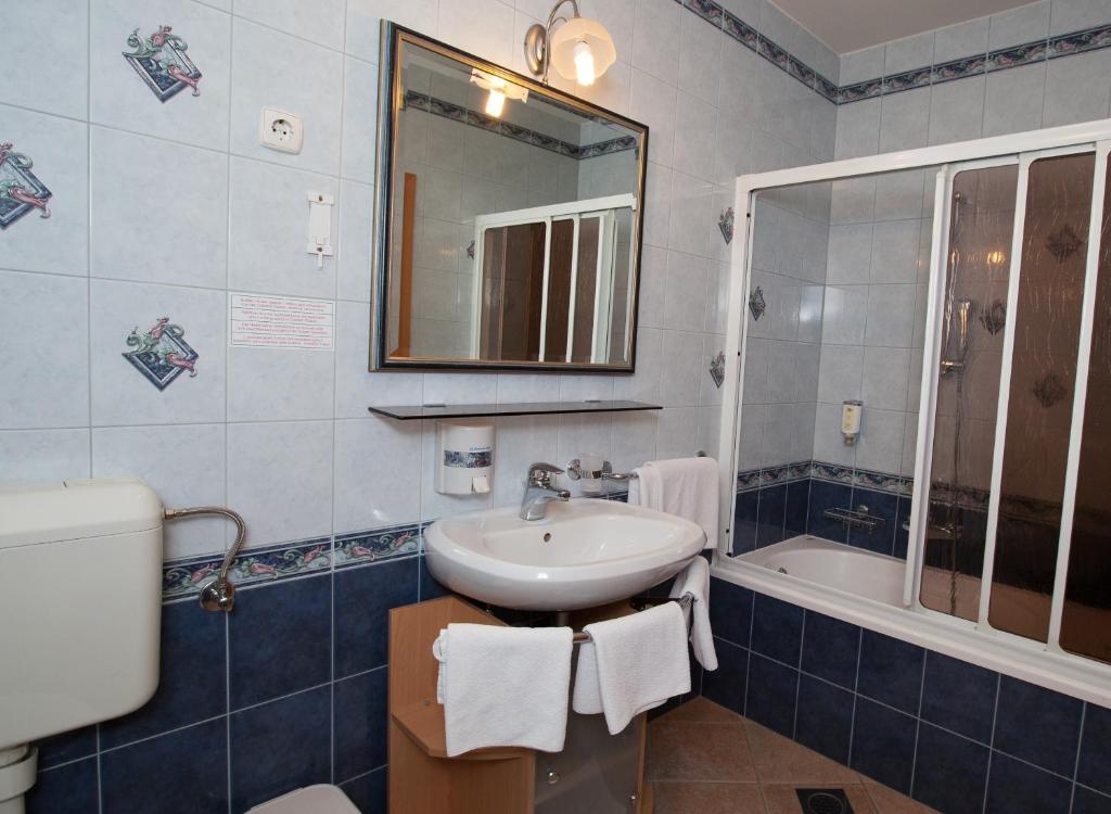 Koupelna v ubytování Guesthouse Tulipan