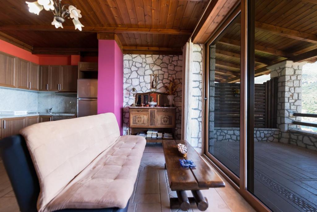 Posezení v ubytování Luxury Stone Apartments