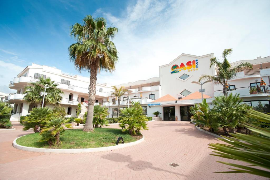 Budova, kde se aparthotel nachází