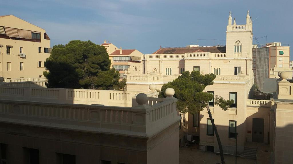 Apartment on Carrer Doctor Sapena, Alicante – Bijgewerkte ...