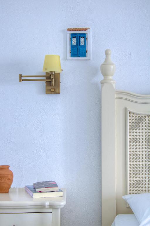 Posteľ alebo postele v izbe v ubytovaní Platys Gialos Hotel Sifnos