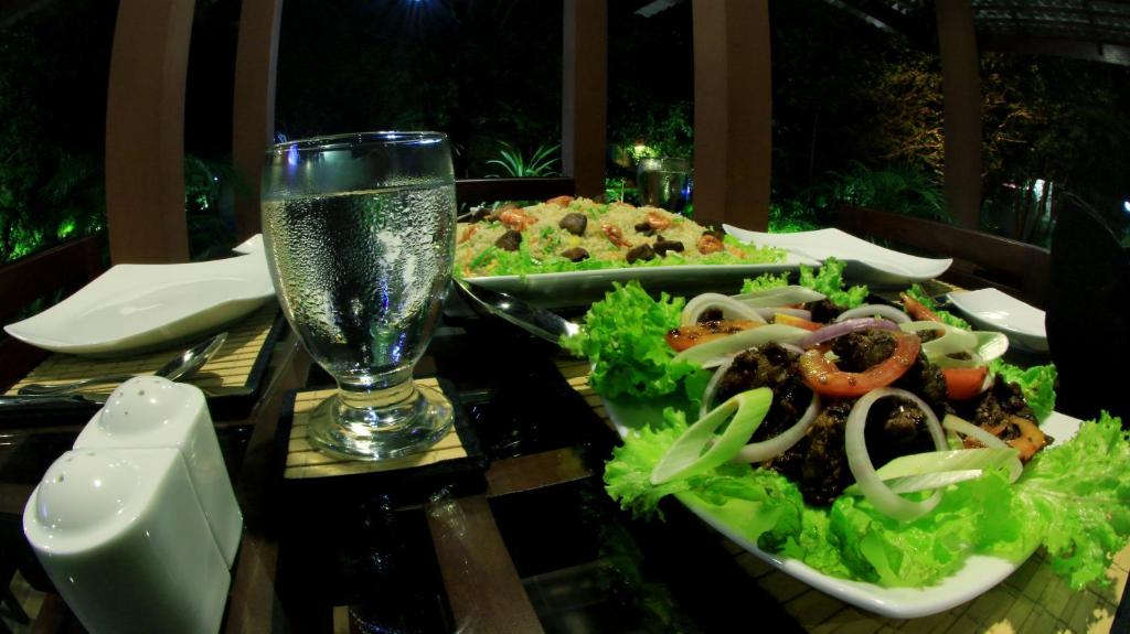 Nápoje v ubytování Safari Lodge Yala