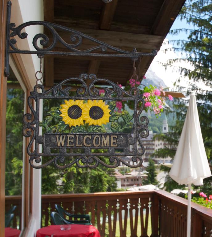 Фотография из галереи Hotel Villa Nevada в Кортина-д'Ампеццо