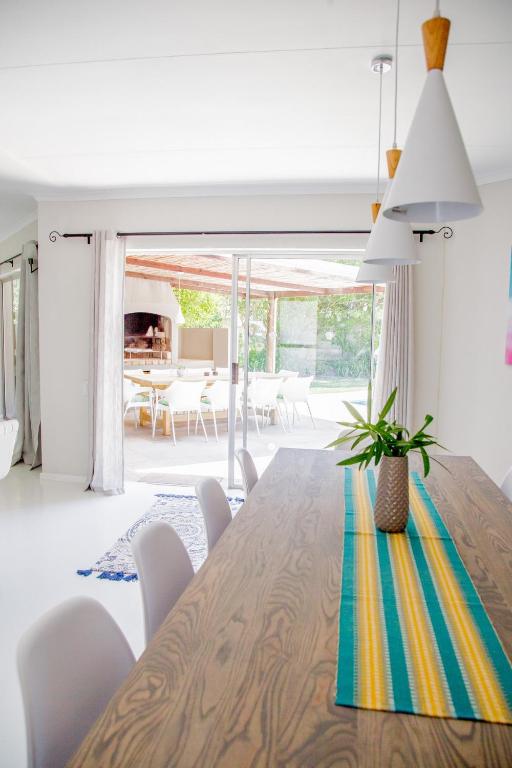 Lemon Tree House - Image 24