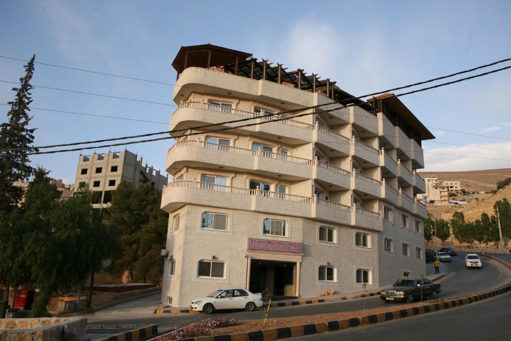 Gallery image of Seven Wonders Hotel in Wadi Musa
