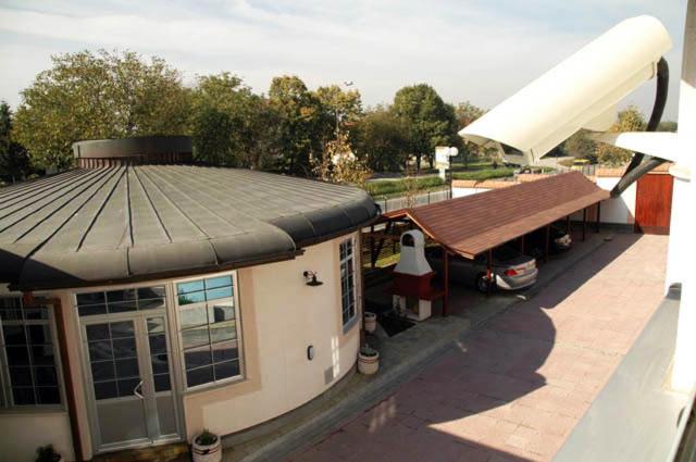 Budova, kde se hotel nachází