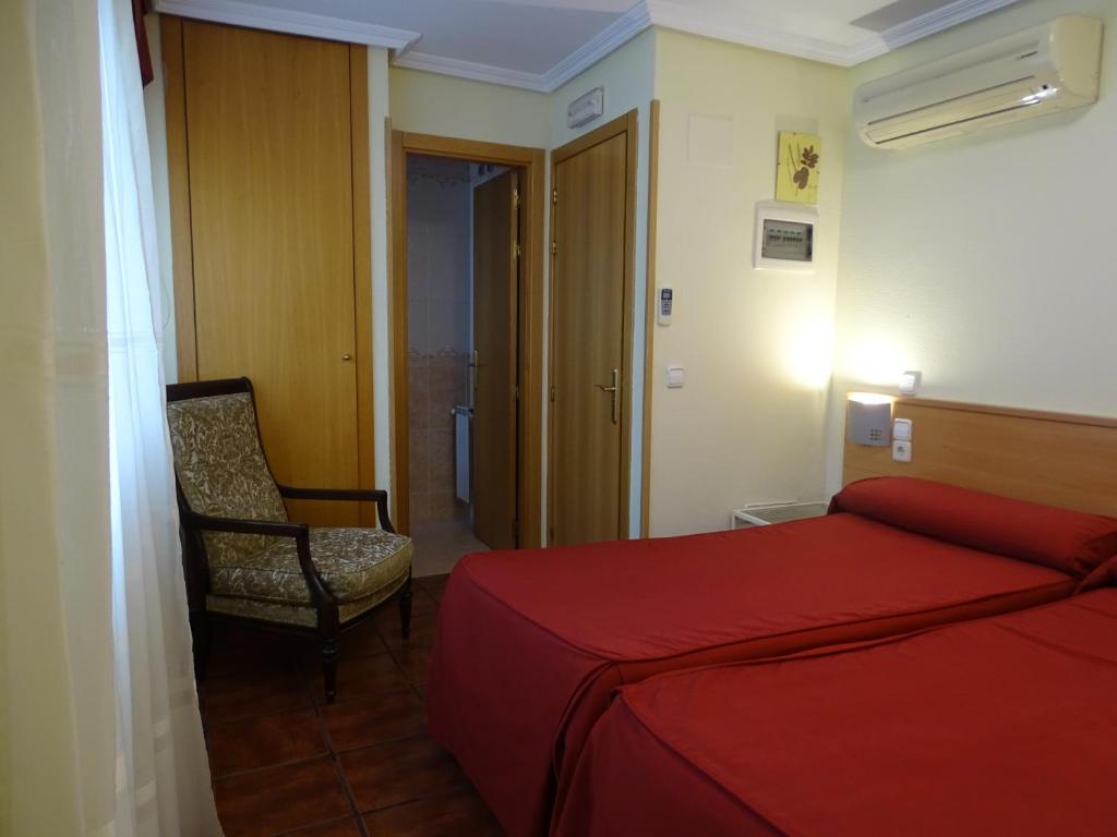 Pensión El Otero, Guadalajara – Updated 2023 Prices