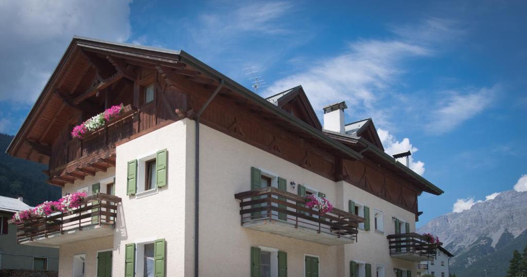 Nespecifikovaný výhled na hory nebo výhled na hory při pohledu z apartmánu