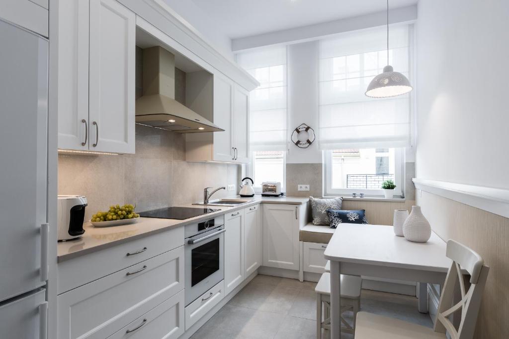 Sanhaus Apartments - Two-Bedroom Apartment - 48/9 Haffnera Street