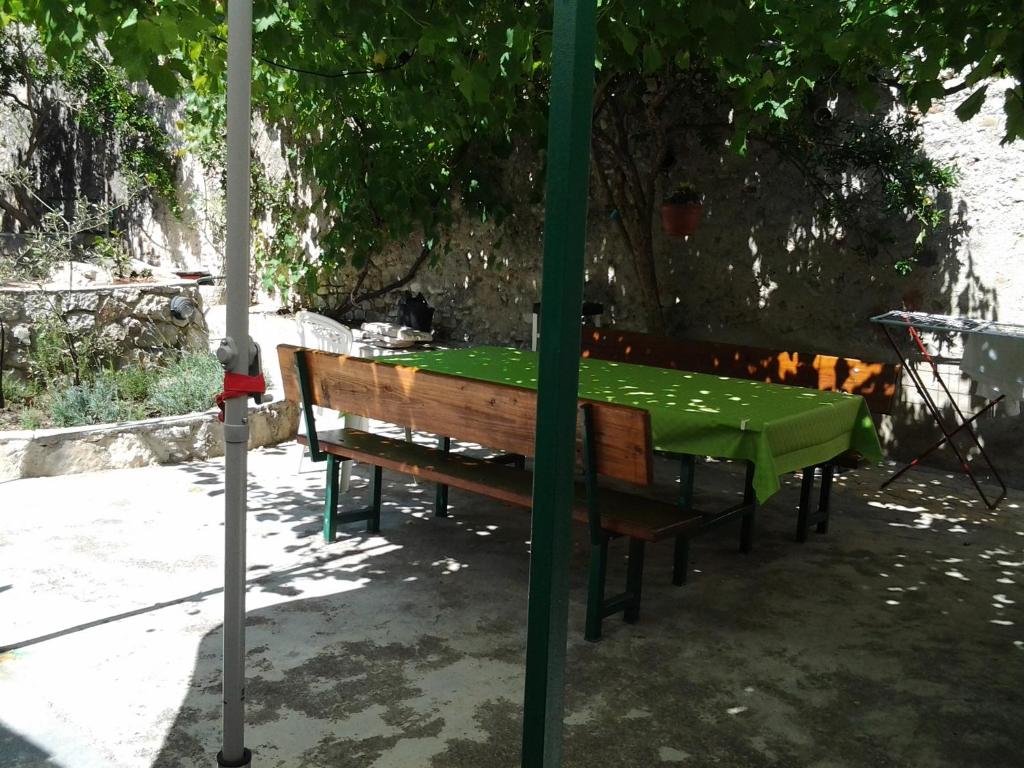 Zahrada ubytování Apartment Mira