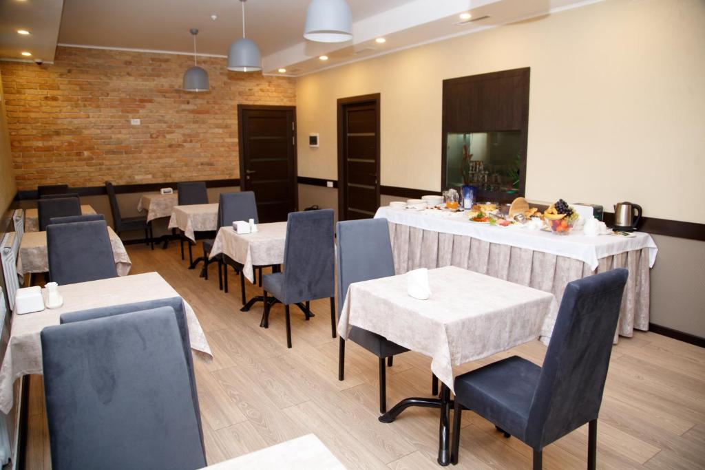 Restaurace v ubytování Lumarc Hotel