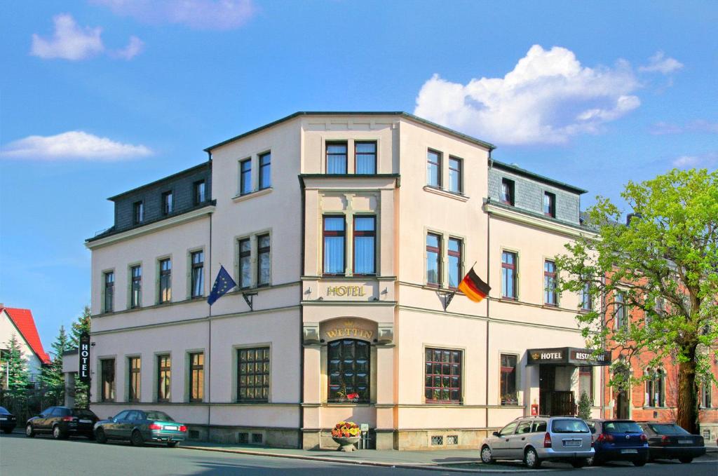 Budova, kde se hotel nachází