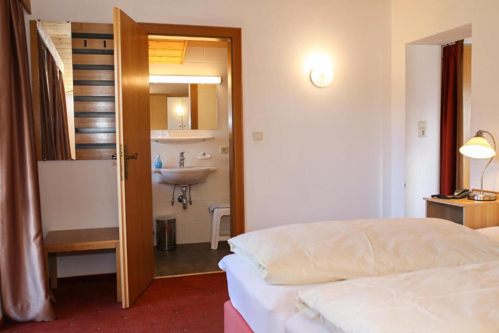 Hotel Sonnenhof - bed & breakfast & appartements - Apartamento Con Balcón