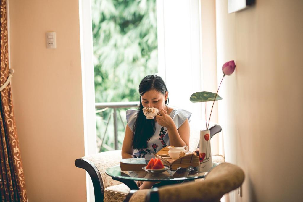 The HillSide Homestay Hue - Chambre De Luxe Queen