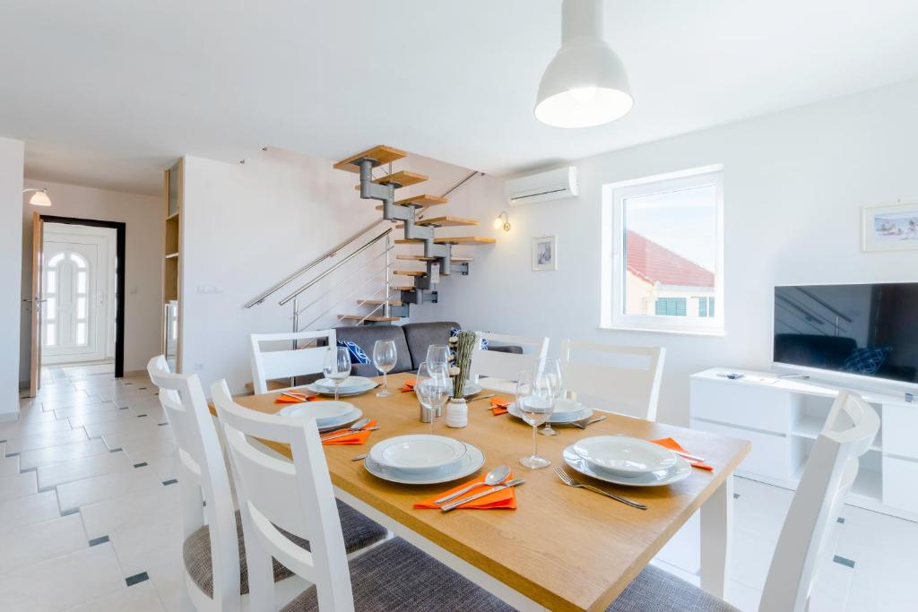 Vila Mimoza - Apartment With Sea View