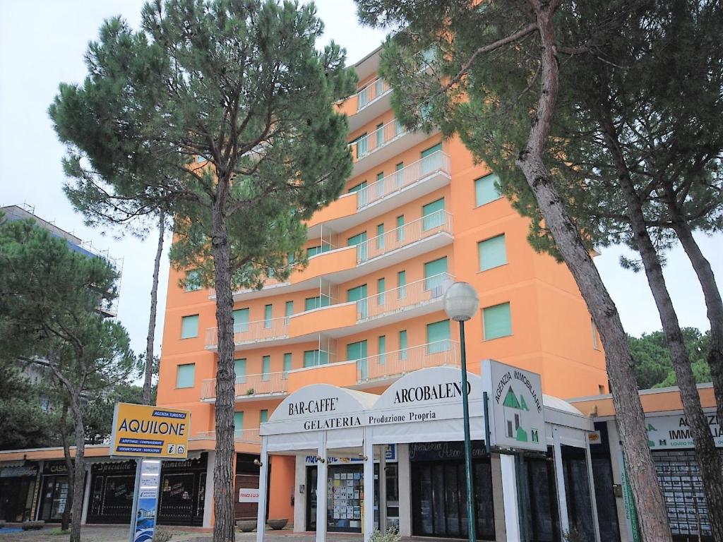 Budova, v ktorej sa apartmán nachádza