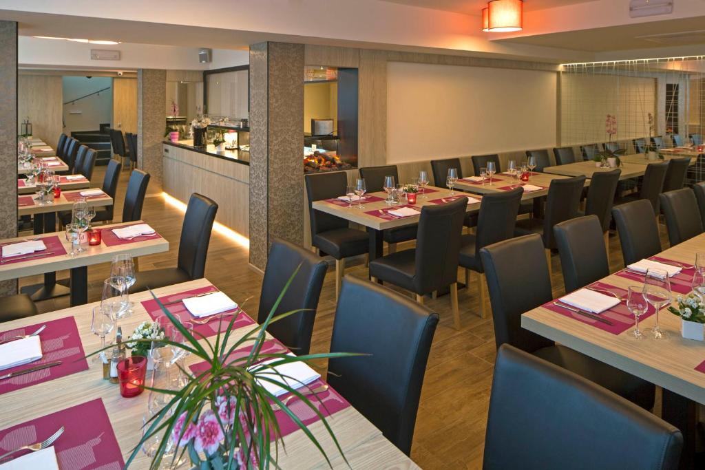 Restaurace v ubytování Hotel Campione