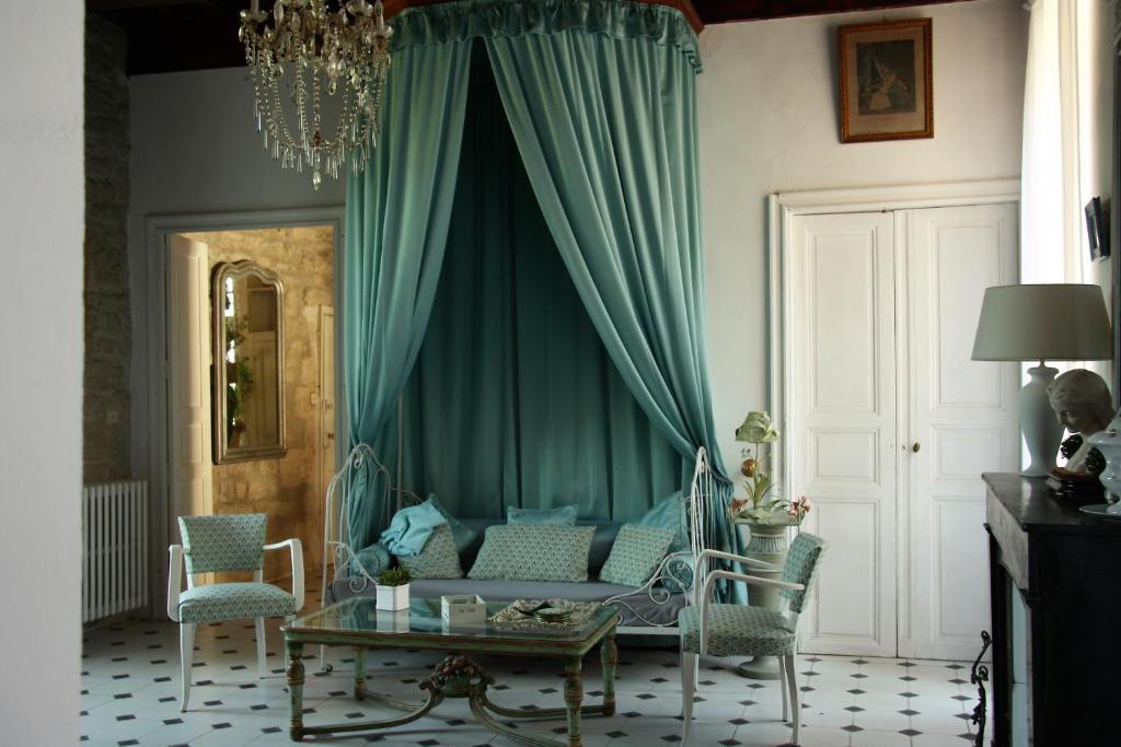 Appartement spacieux avec deux chambres au Château - Maison De Deux Chambres