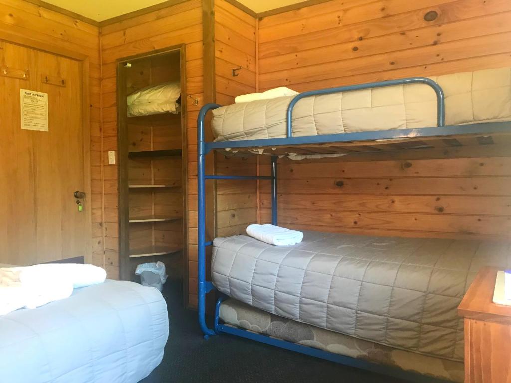 Postel nebo postele na pokoji v ubytování Altamont Lodge