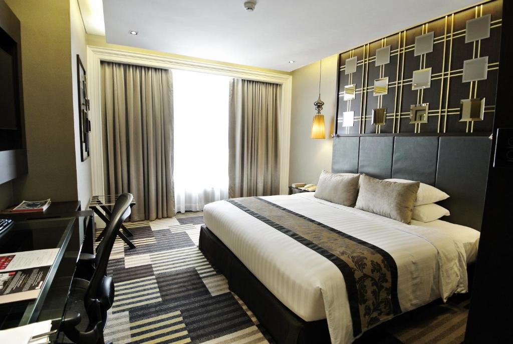 The Landmark Bangkok - 5