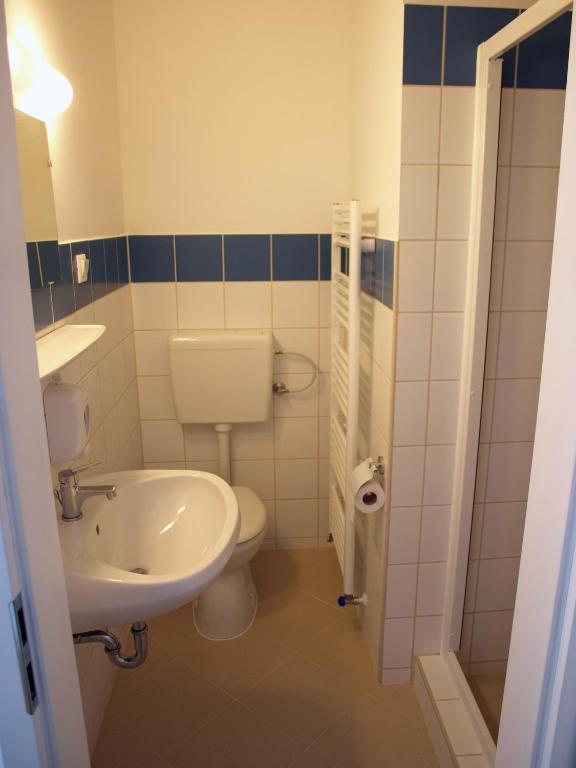 Kúpeľňa v ubytovaní Ciszterci Szállás Pécs
