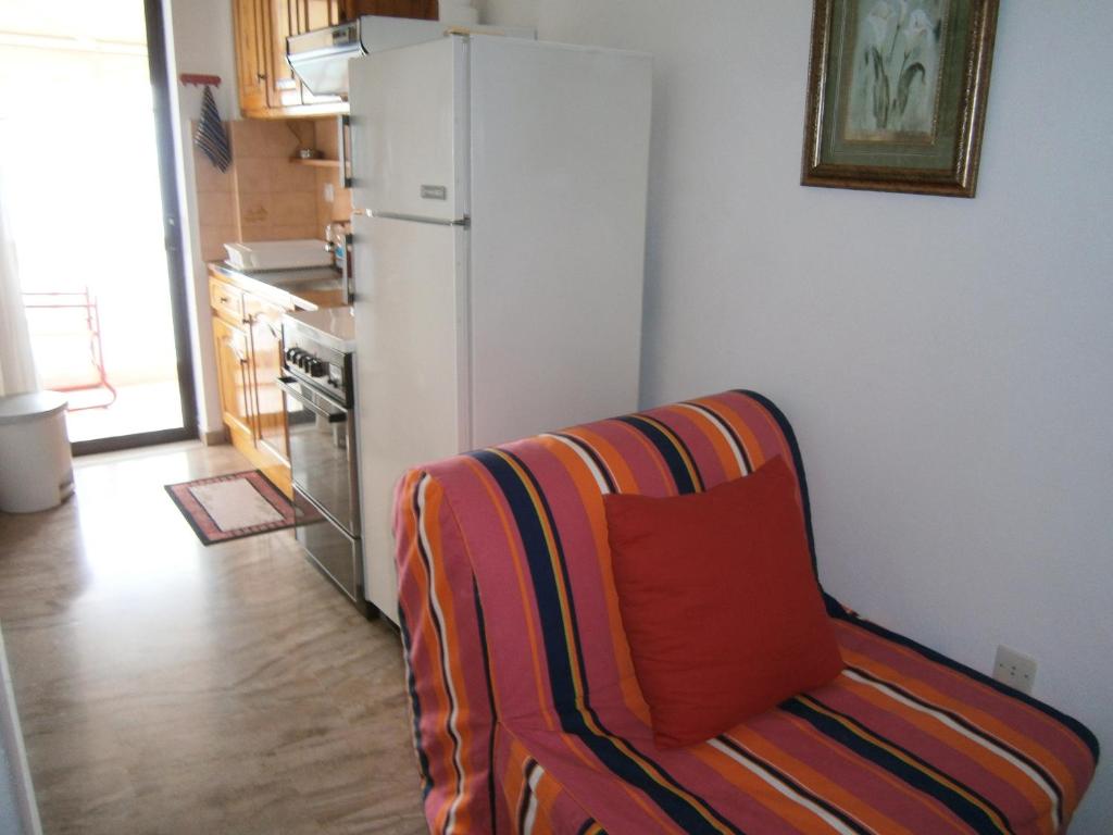 Kuchyň nebo kuchyňský kout v ubytování Antonios Rooms
