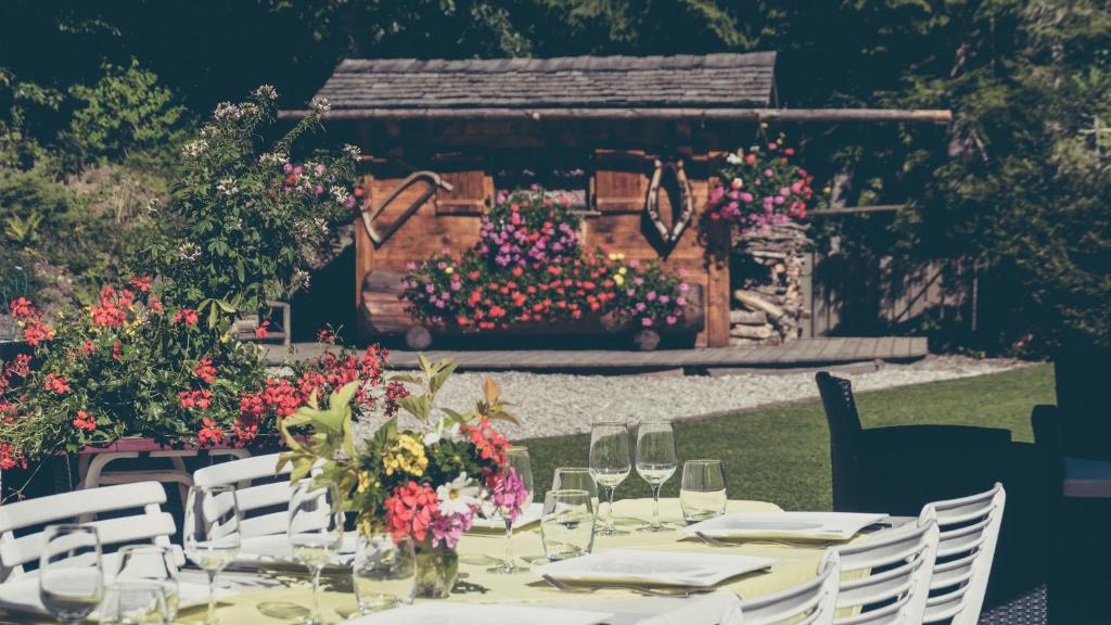 Zahrada ubytování Hôtel Flor'Alpes