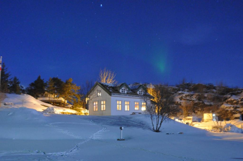 Kabelvåg Feriehus & Camping v zimě