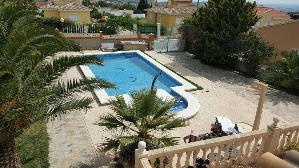 The swimming pool at or close to Casa de los amigos