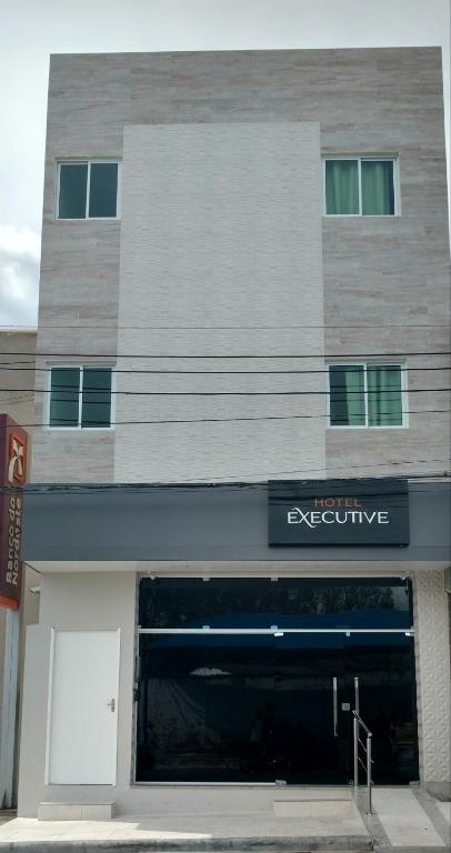  Hotel Executive