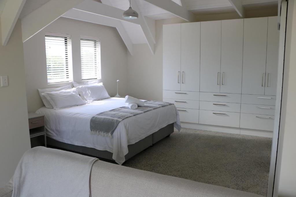 Apartments on The Eighteenth at Prince's Grant Golf Estate - Superior Apartment