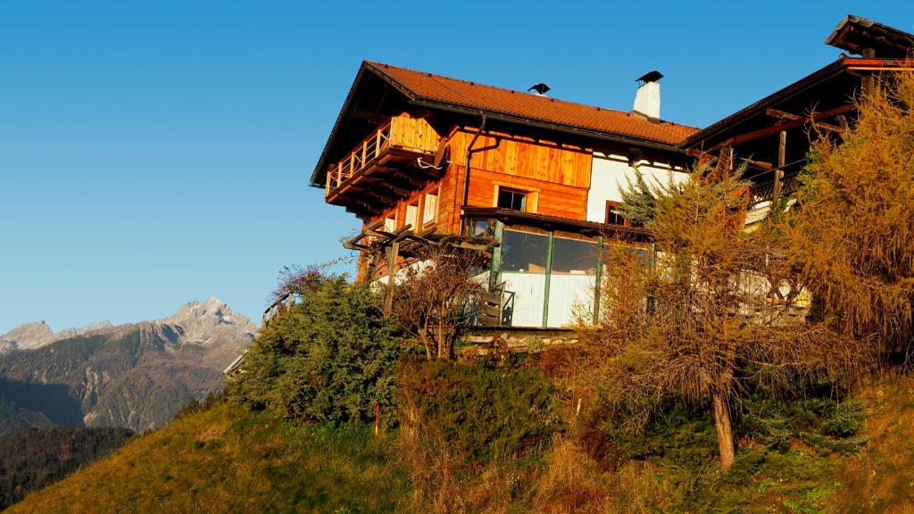 Nespecifikovaný výhled na hory nebo výhled na hory při pohledu z apartmánu